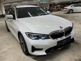 BMW 320d  Alpinweiß mit 20 Monate BMW  Garantie - BMW 320 g20 Gebrauchtwagen