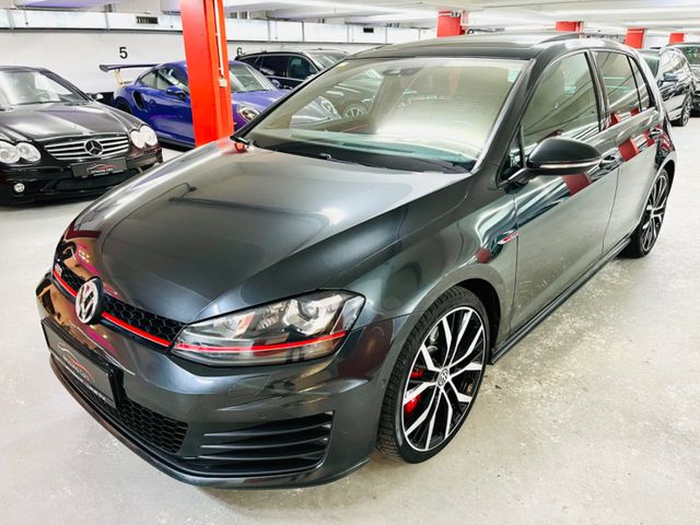 Volkswagen Golf VII Lim. DSG GTI Performance BMT Panorama