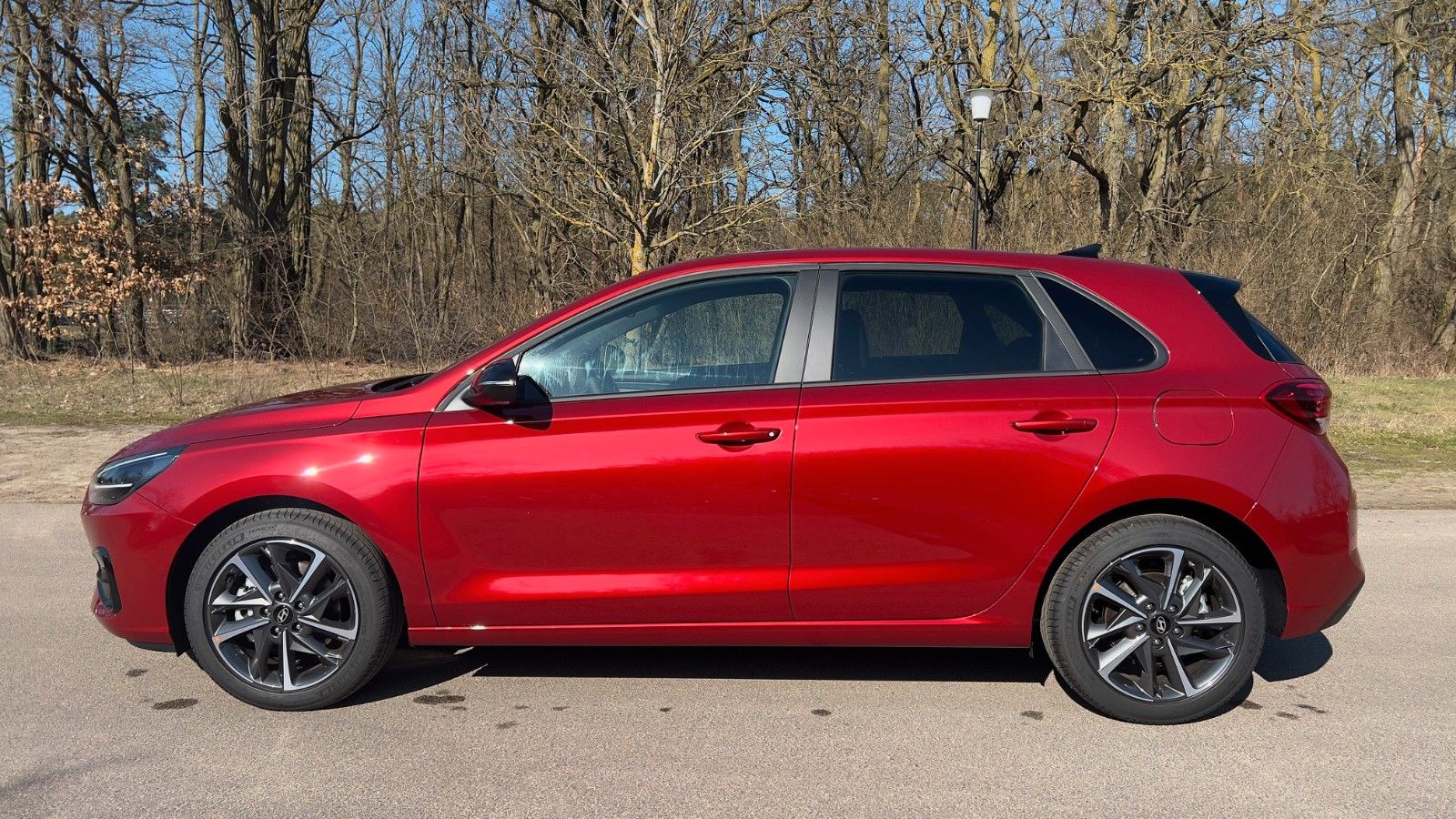 Fahrzeugabbildung Hyundai i30 1.0 T-GDI Advantage *Navi*CarPlay*RFK*LED*