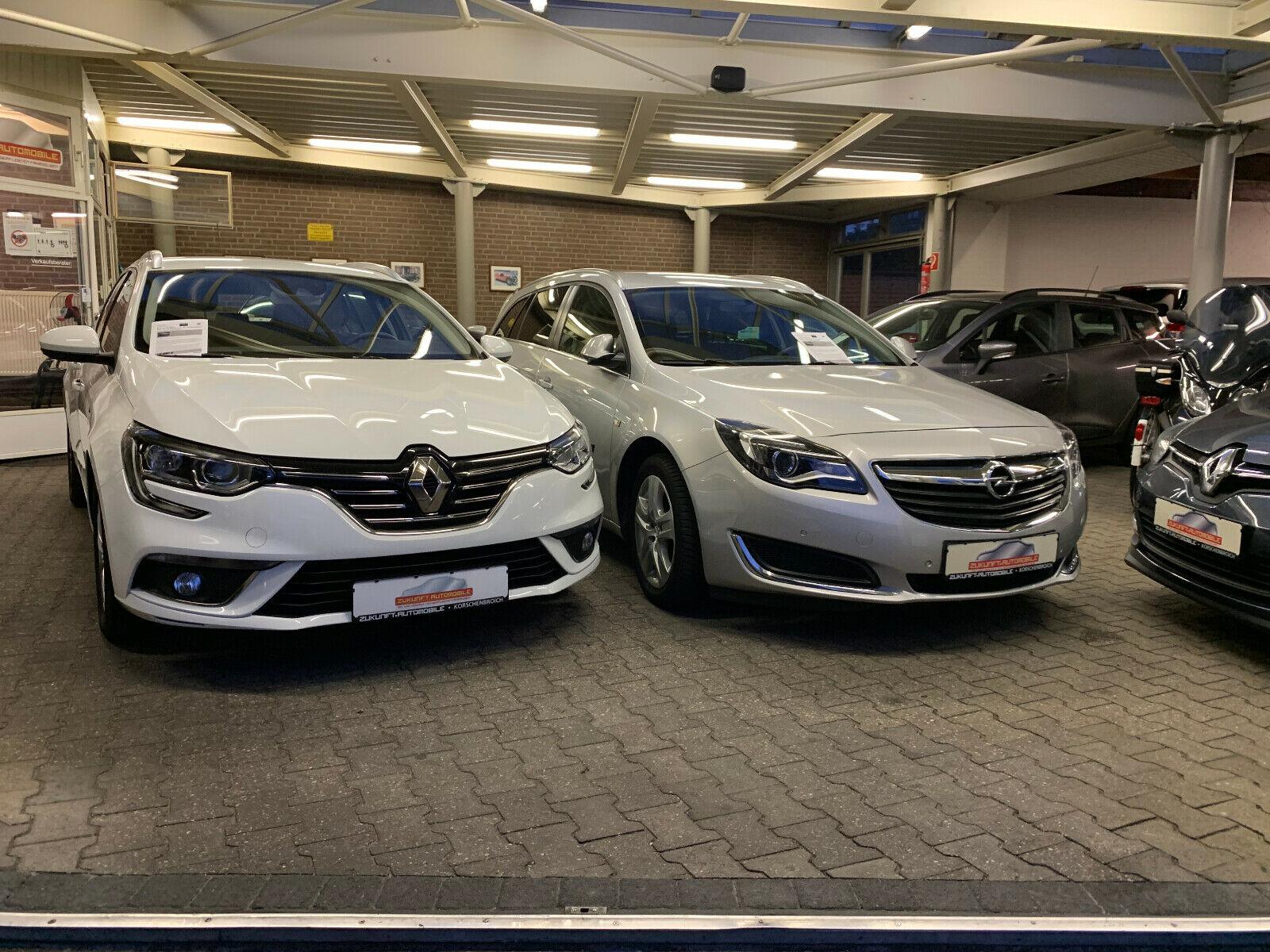 showroom-image-bottom