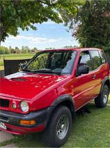 Nissan Terrano 2 Benziner aus erster Hand - Nissan Terrano: Geländewagen