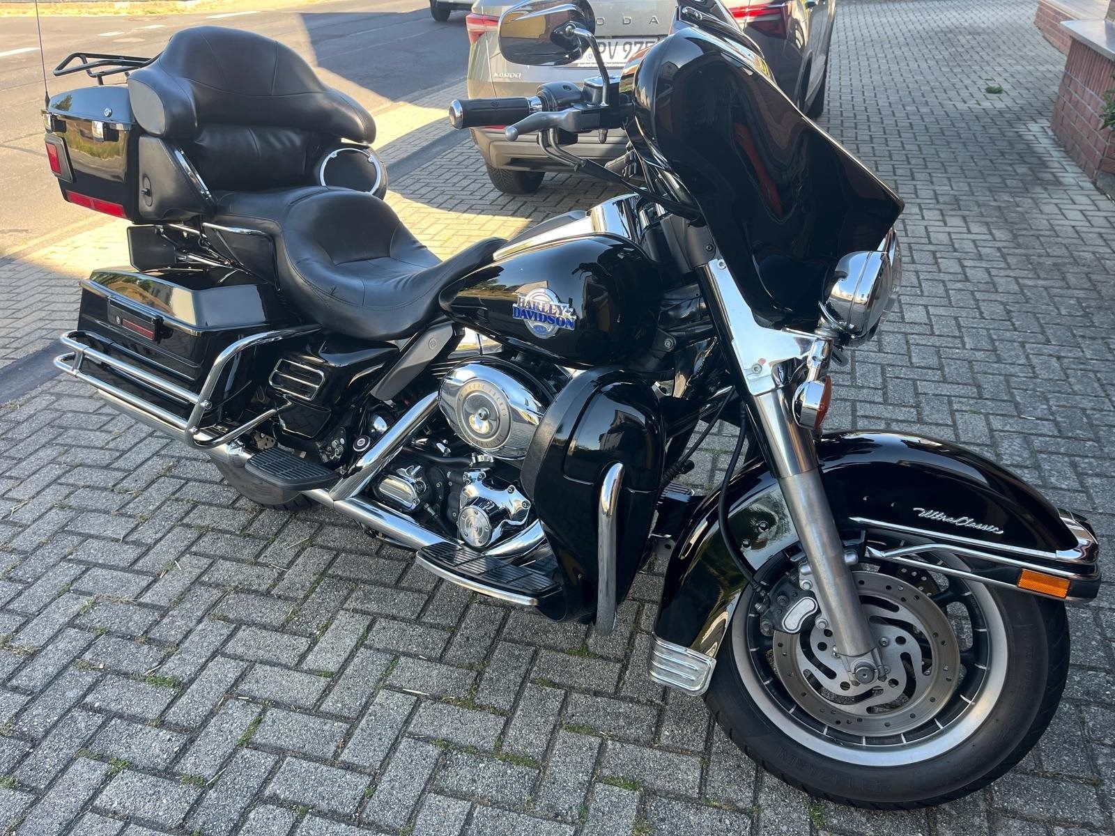 Fahrzeugabbildung Harley-Davidson Electra Glide Ultra Classic FLHTCU sofort