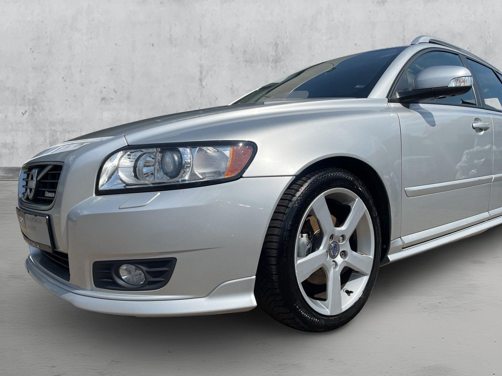 Volvo V50 Kombi D2 R-Design+ Klima+ Bi-Xenon+ Tempomat