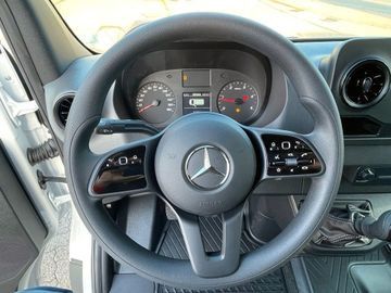 Bild 13 Mercedes-Benz Sprinter 311 Klimaanlage Stand up Paddle Gratis
