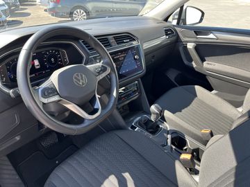 Volkswagen Tiguan Allspace - 12