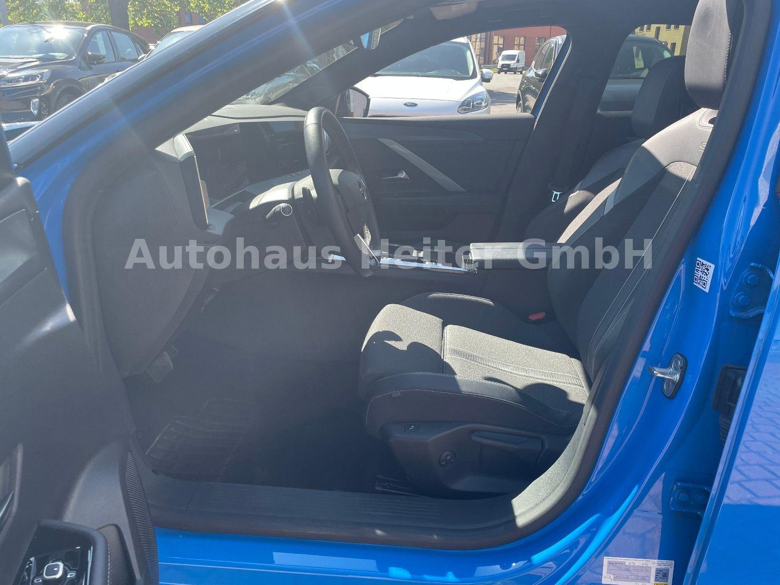 Opel Astra 1.2 ST GS / Schiebedach+360°+Head-UP, миниатюра 16