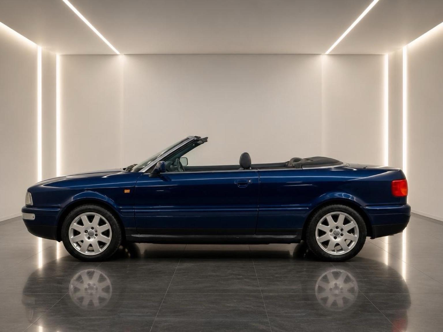 Audi 80 2,6 Cabrio/1.Hand/LEDER/XENON/SHZ/KLIMa