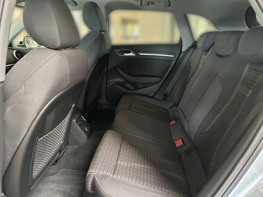 Fahrzeugabbildung Audi A3 Sportback 40 TFSI quattro sport (E6d-T) ACC