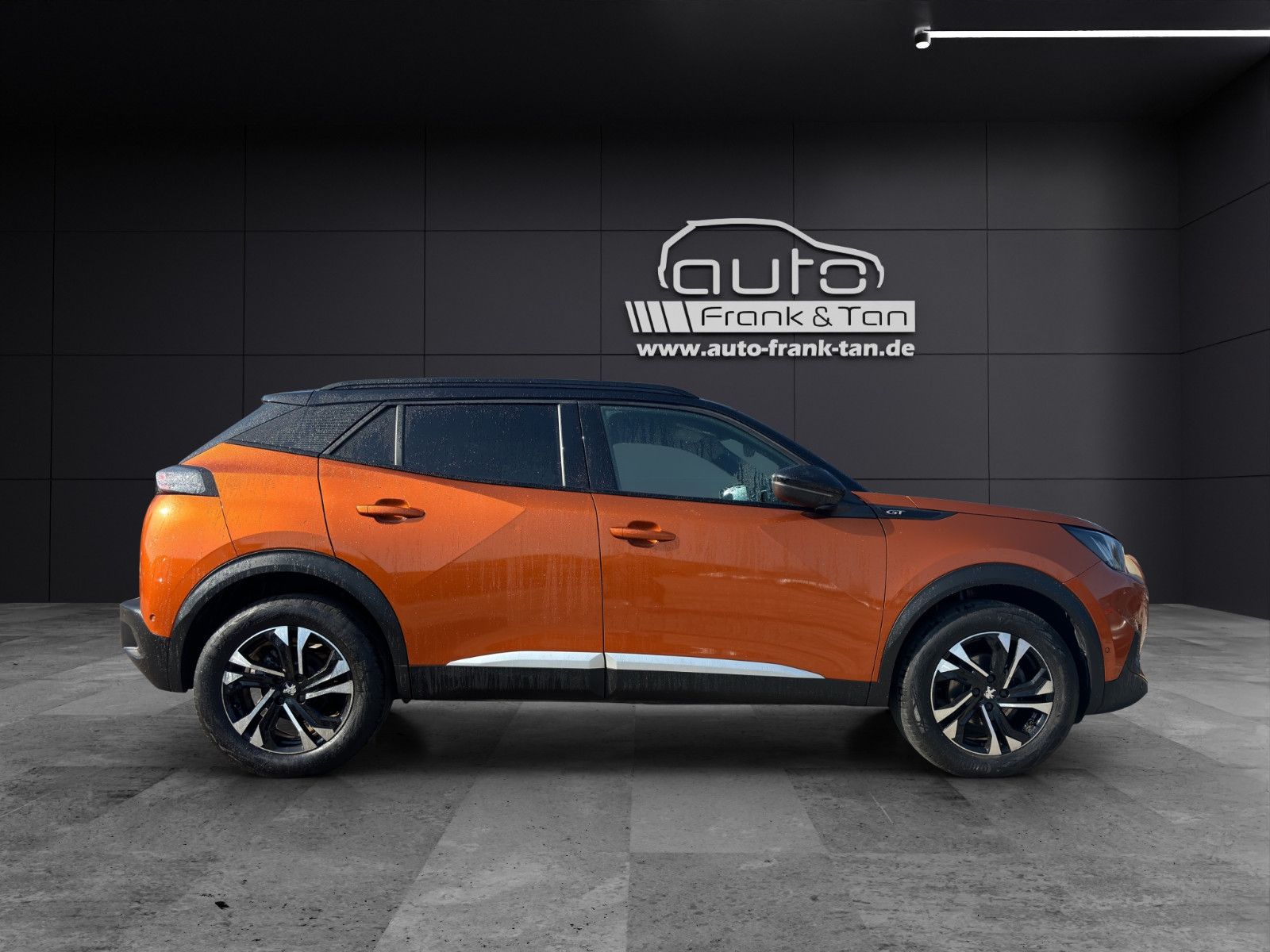 Fahrzeugabbildung Peugeot 2008 GT*ACC*Kamera*LED*Ambiente*Navi*