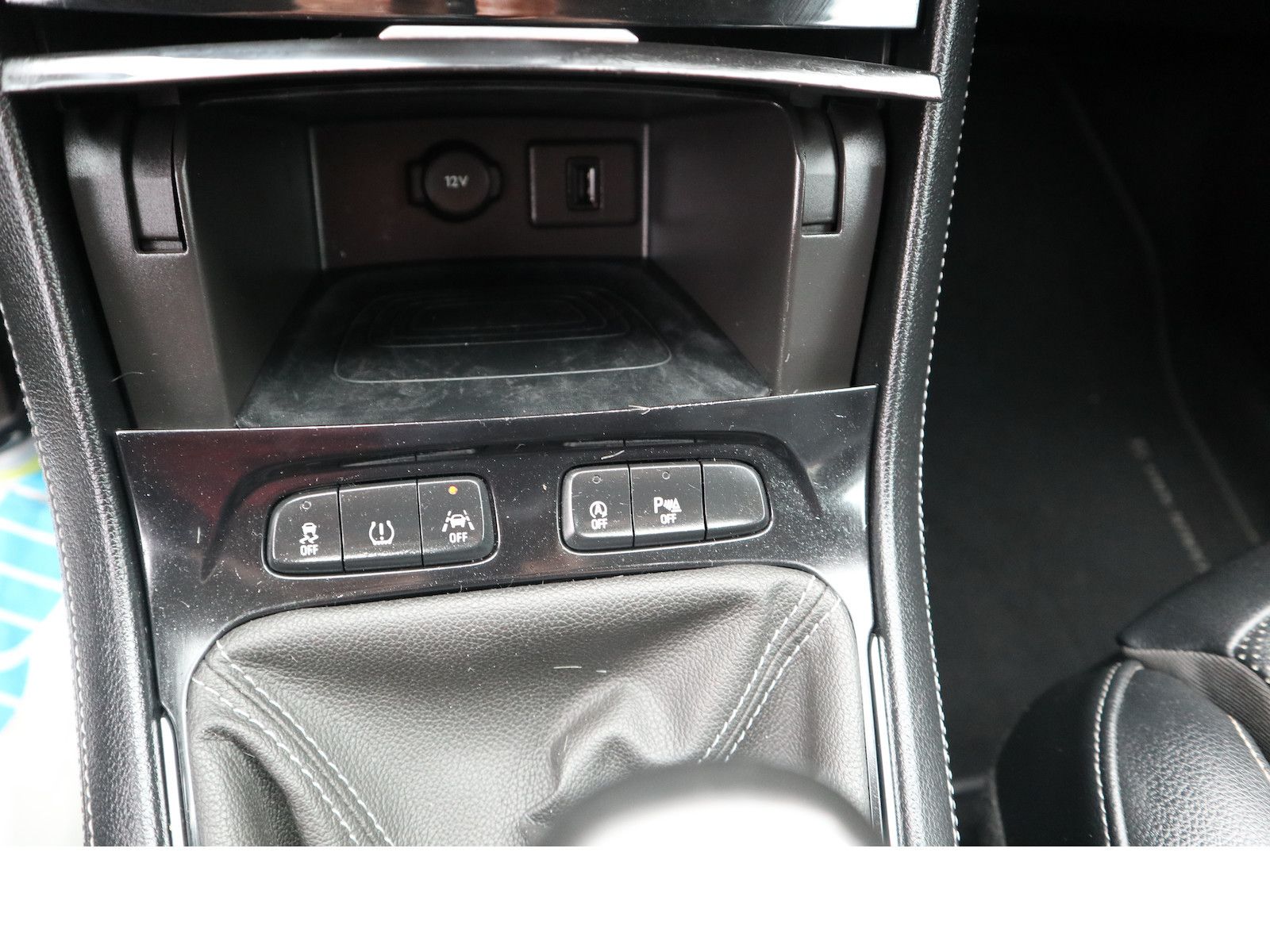 Fahrzeugabbildung Opel Grandland X Belüftete Sitze Navi Scheckheftgepf