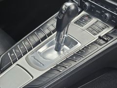 Fahrzeugabbildung Panamera Diesel 3.0 Luftfederung AD Niveau Navi