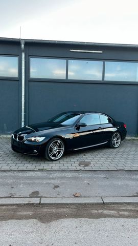 BMW Bmw E93 320d Cabrio M Paket Keyless Rot 19...