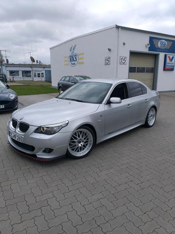 BMW e60 523i ,M Paket ,Facelift          T...