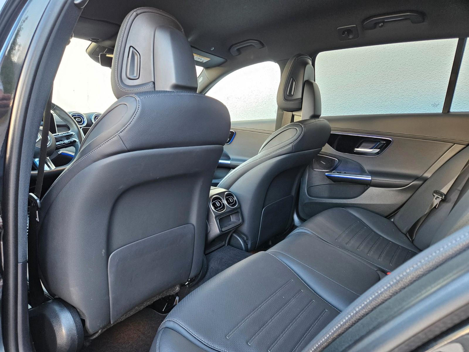 Mercedes-Benz C 220 dT*AMG LINE*NIGHT*STANDHEIZUNG*360*LED*