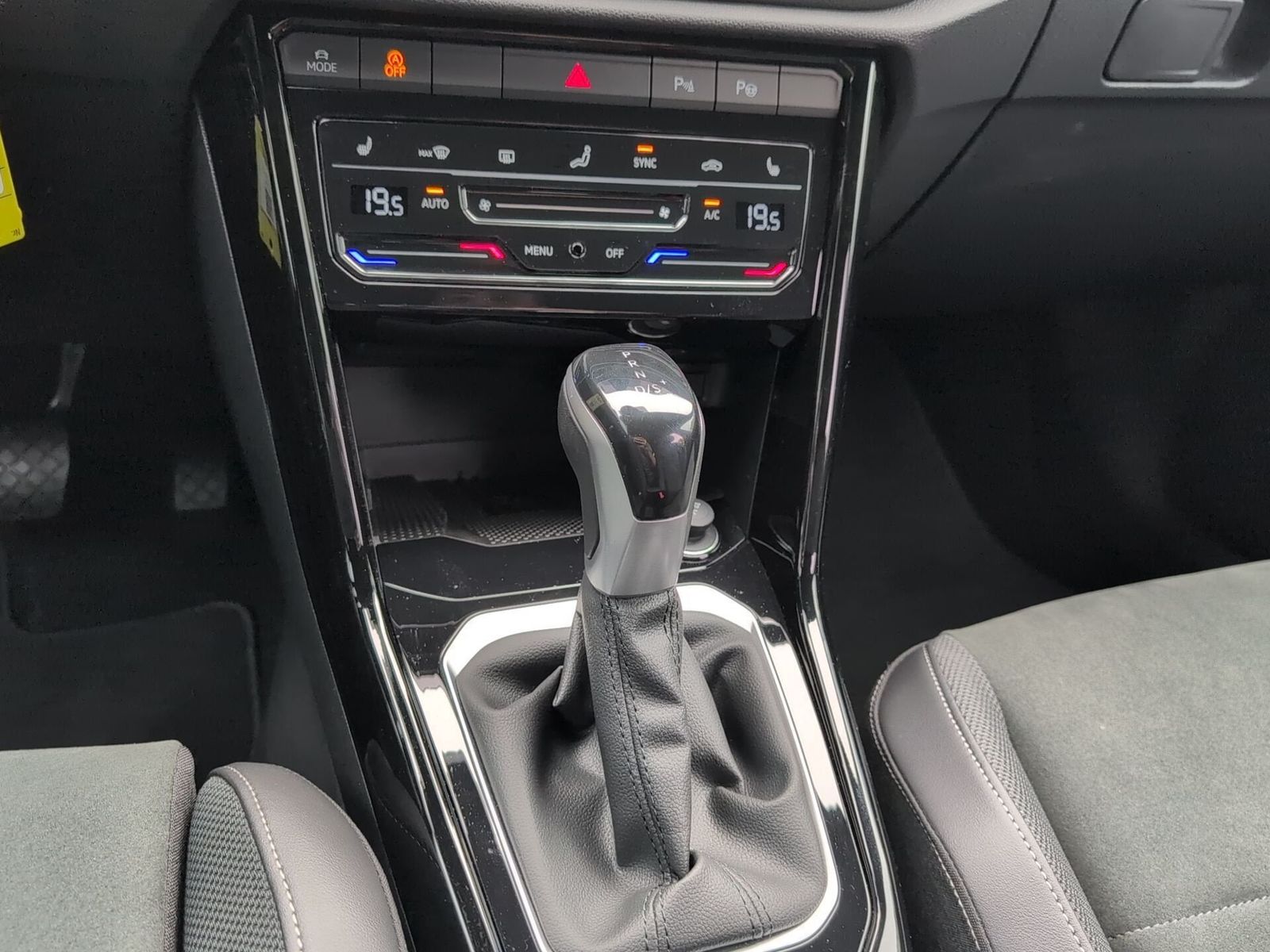 Volkswagen T-Roc - Bild 15
