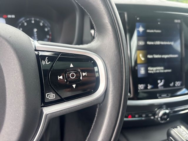 V60 Kombi Inscription AWD *StandHZG+AHK+Navi+Led