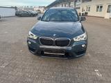 BMW X1 Baureihe X1 sDrive 18 d Sport Line - BMW X1 in Oldenburg