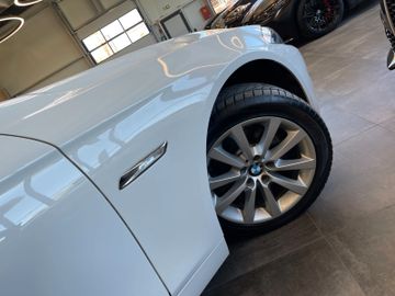 BMW 530 d xDrive *VOLLLEDER*NAVI*AHK*4-ZONEN KLIMA*
