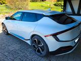 Kia EV6 77,4 kWh 168 kW Heckantrieb GT-line Pake... - Kia EV6 mit Schiebedach