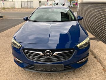 Opel Insignia - 2