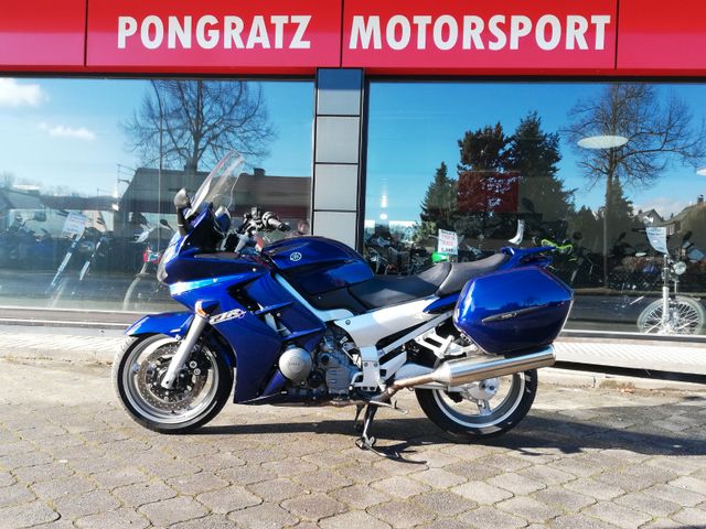 Yamaha FJR 1300 A "1.Hand, nur 20`km, Koffersatz"