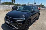 Volkswagen VOLKSWAGEN T-Roc 2.0 tdi Black Pack 115cv - Volkswagen T-Roc mit Diesel-Antrieb: Limousine