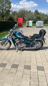 Suzuki Intruder 600 - SUZUKI INTRUDER 600