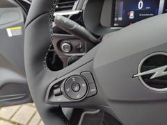Fahrzeugabbildung Opel Corsa F GS 1.2 Turbo AT8 MATRIX, Tot-Winkel