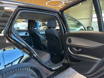 MYAUTOCENTER – Gebraucht- und Jahreswagen mit Werkstattservice in Pfaffenhofen Mercedes-Benz E 200 d *LED*Kamera*PDC*