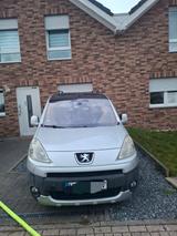 Peugeot Partner Tepee Tepee Premium HDI 110 Premium - Peugeot Partner Tepee mit Panoramadach