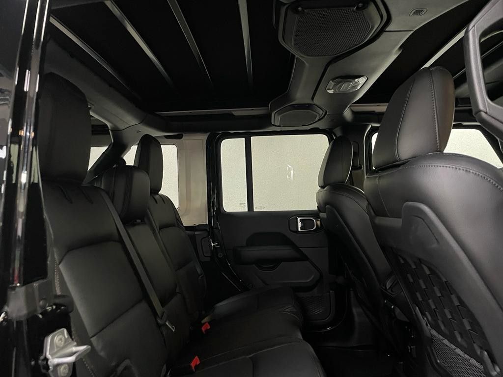 Fahrzeugabbildung Jeep 392 UNLIMITED RUBICON 6.4L-V8 SKY ONE 1.HD