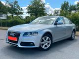 Audi A4 B8 TFSI  2008 1.8 - Audi A4 mit Benzin-Antrieb: Limousine, 2.8