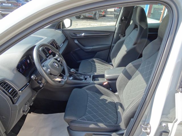 Fahrzeugabbildung Skoda Karoq Sportline/2.Hd/LED/Pano/Virtual/Navi/SitzH