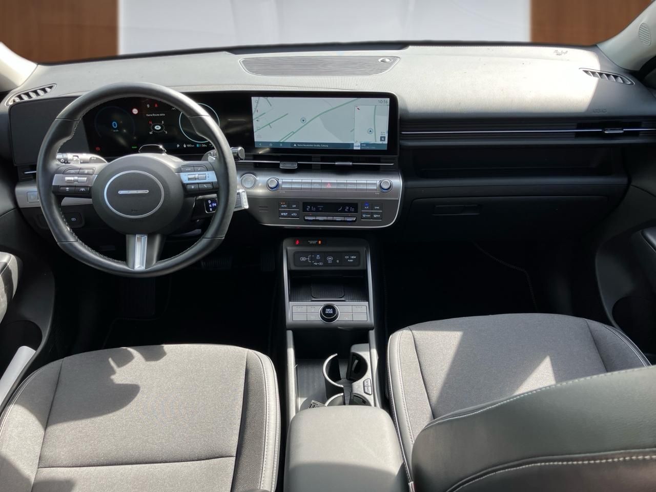 Fahrzeugabbildung Hyundai KONA TREND *65,4 kWh*SHZ*LHZ*NAVI*LM*USB*