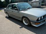 BMW e 28, 525i eta Oldtimer von 1986 - BMW 525 aus 1986
