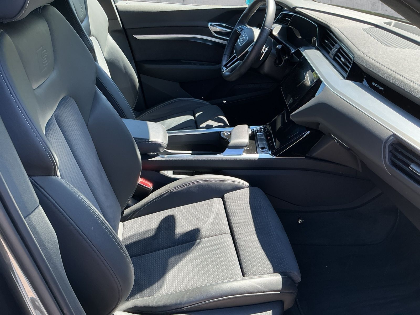 Audi e-tron - Bild 13