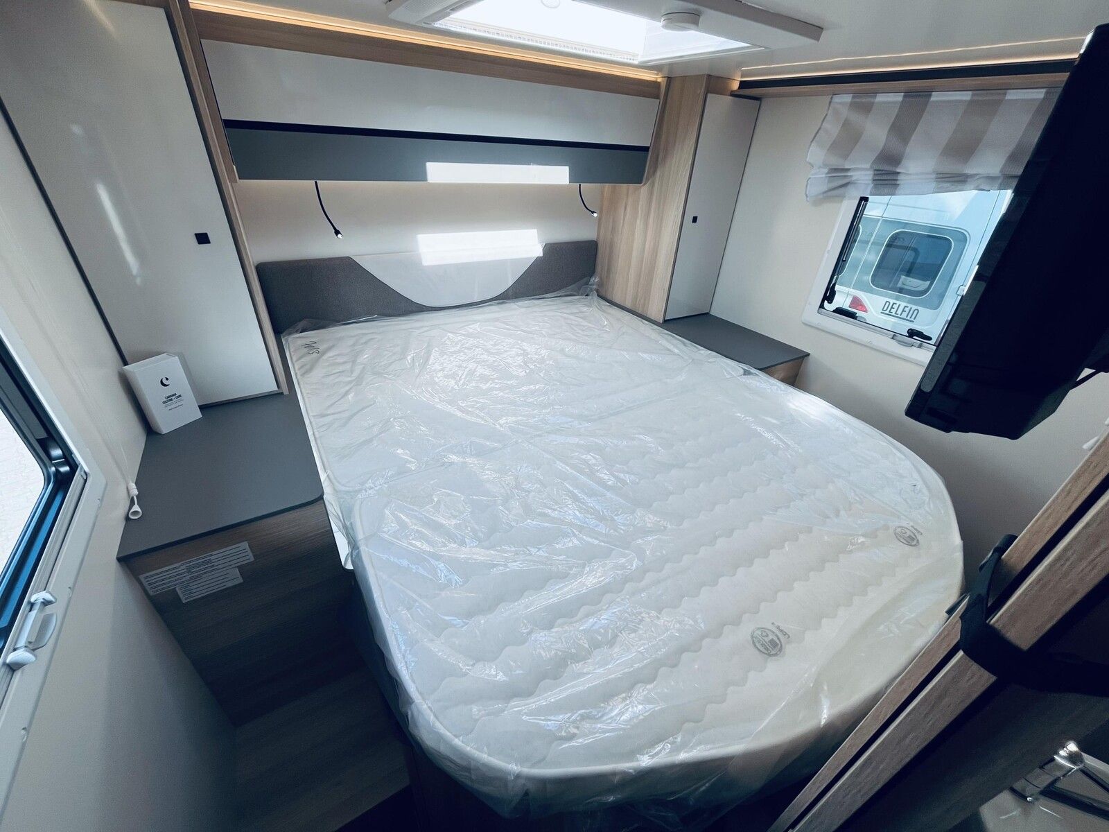 Fahrzeugabbildung NobelART T 6000 Ford