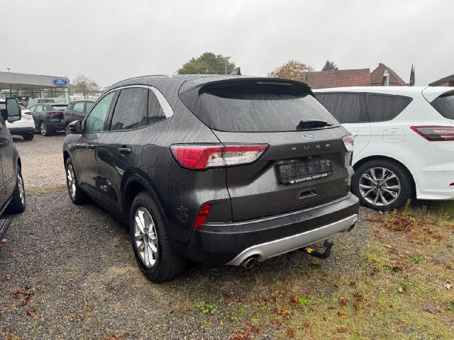 Ford Kuga Plug-In Hybrid Titanium