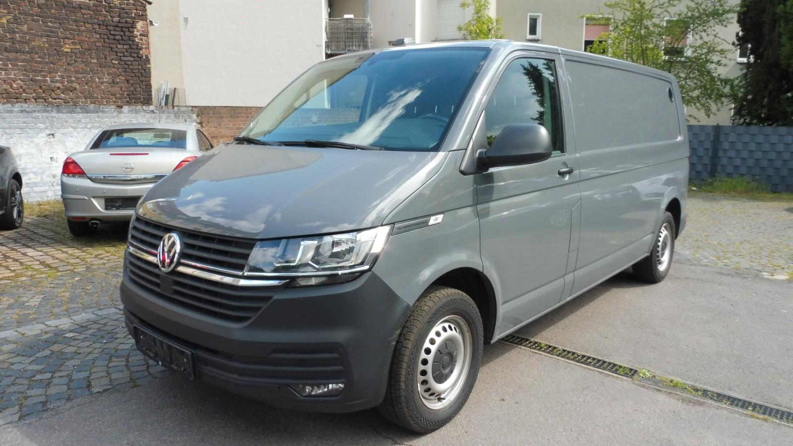 Volkswagen T6.1 Transporter Lang