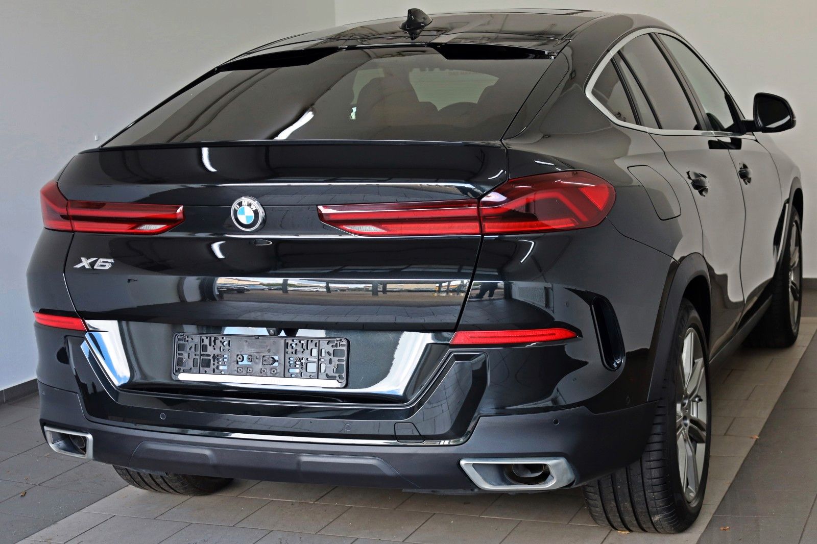 Fahrzeugabbildung BMW X6 30d xDrive Leder,Navi,LED,ACC,PanDach,ParkPak