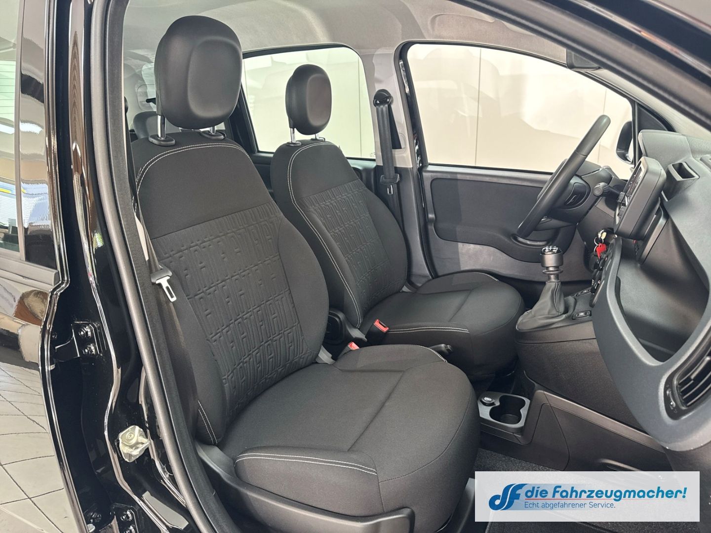 Fahrzeugabbildung Fiat Pandina Hybrid Tempomat Icon Digitales Cockpit D