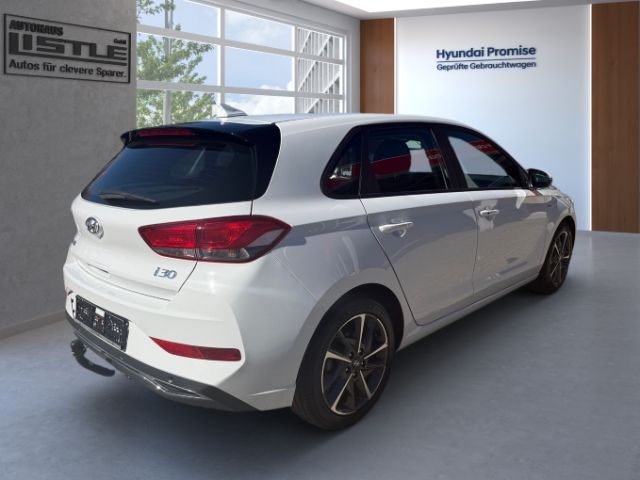 Fahrzeugabbildung Hyundai i30 Trend Mild-Hybrid 1.0 T-GDI +KLIMA+RFK+NAVI+