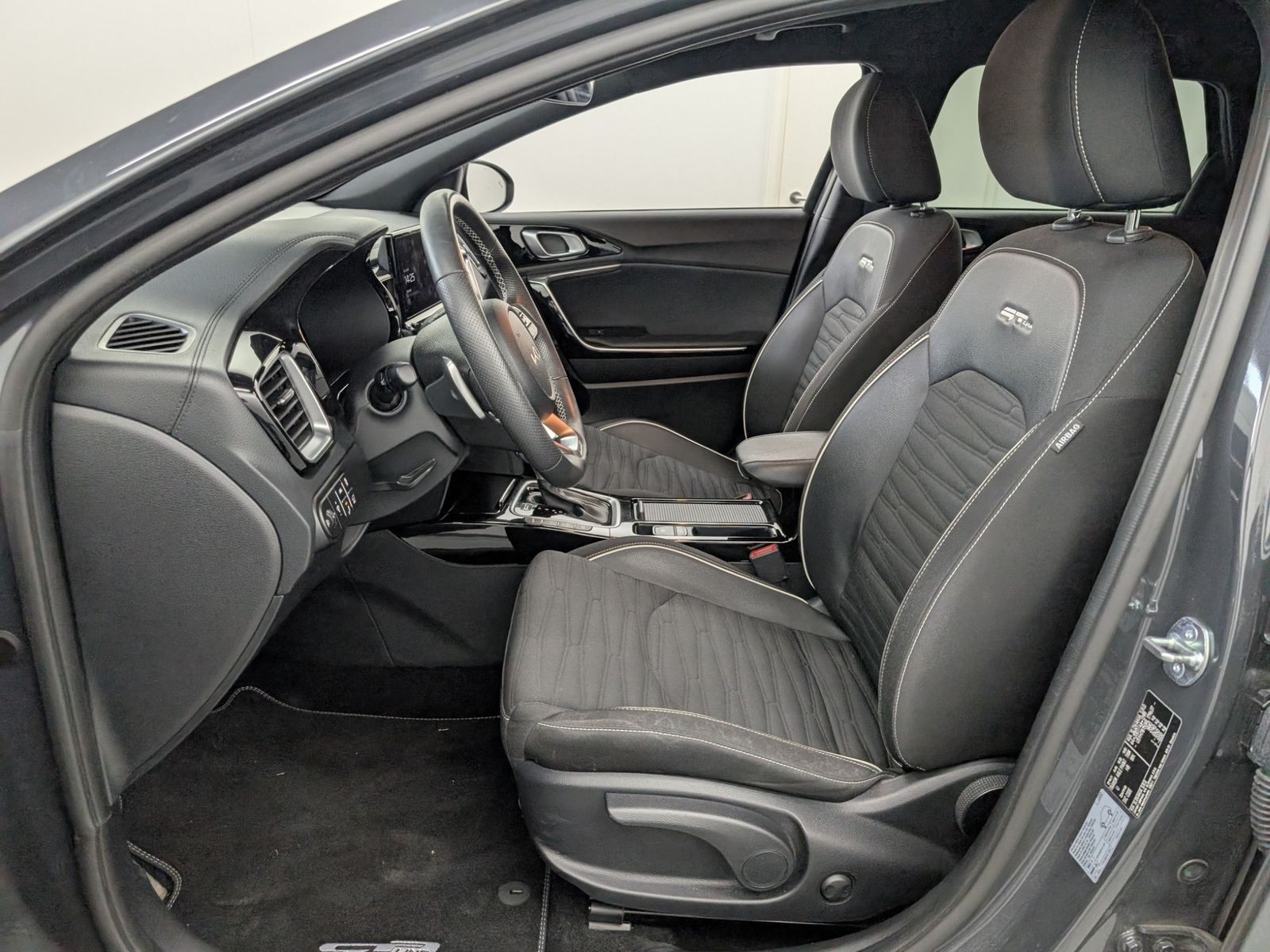 KIA cee'd Ceed SW 1.5 T-GDI DCT GT-Line JBL – Bild 8