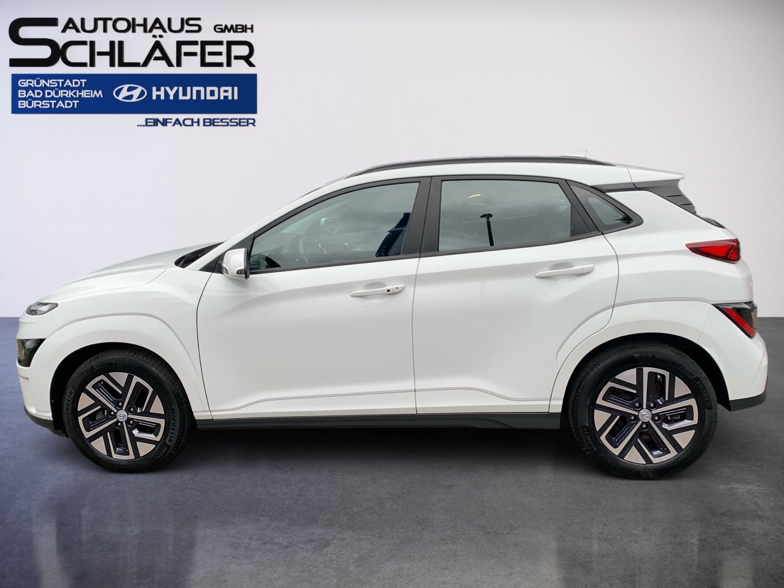 Fahrzeugabbildung Hyundai KONA Select Elektro 11 kW OBC Sitzheizung