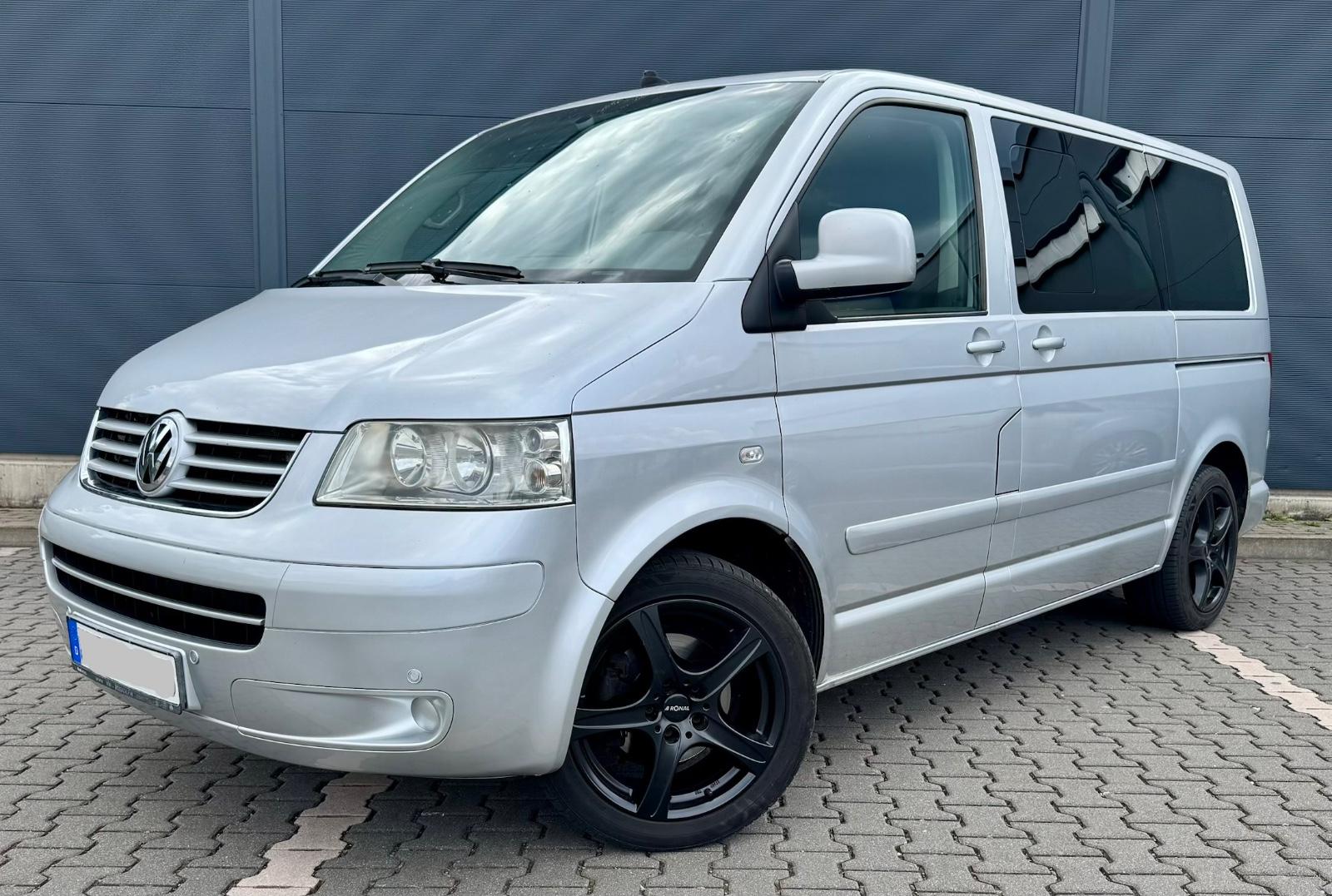 Volkswagen T5 Multivan*STDHZG*AHK*2xSchiebetür*PDC*Tüv03/28