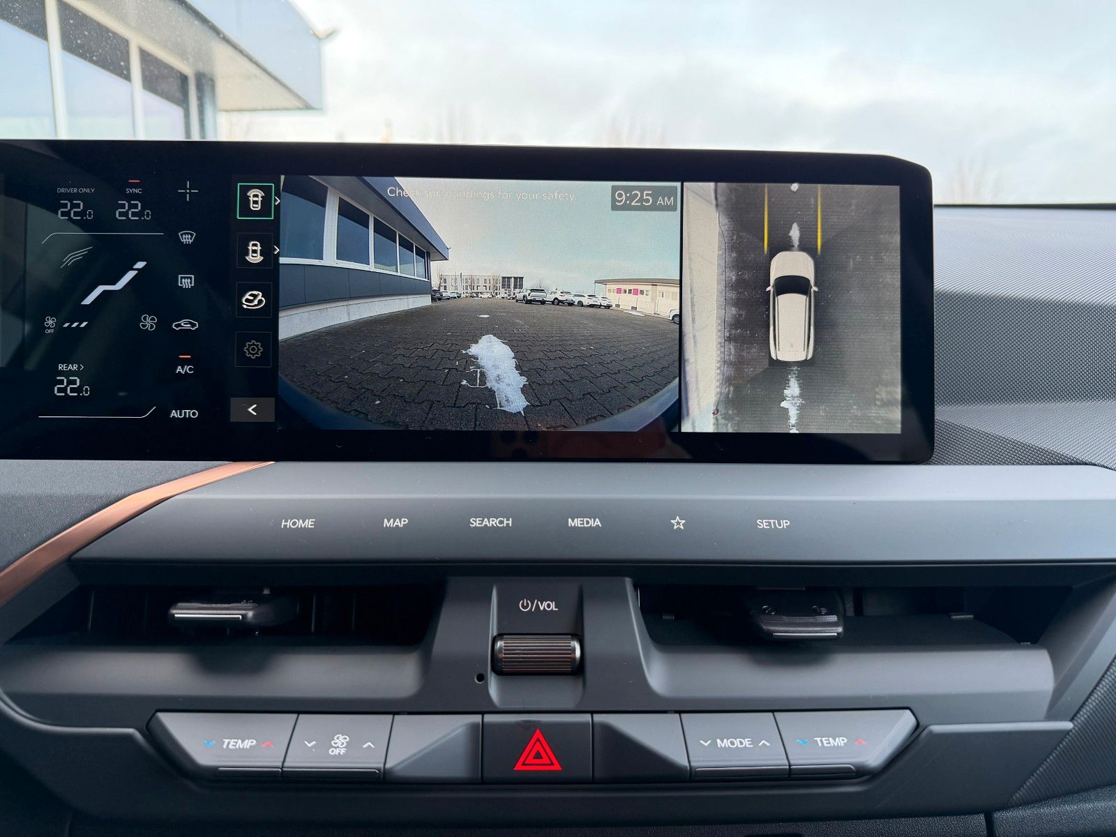 Fahrzeugabbildung Kia EV5 Earth DRIVE SOUND LED