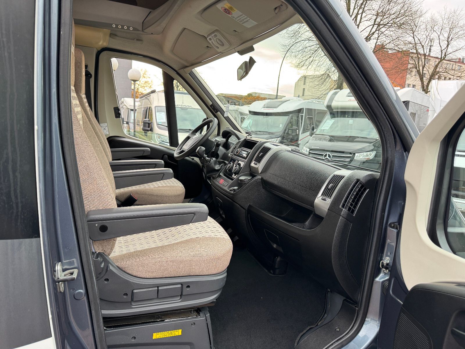 Fahrzeugabbildung Chausson WELCOME 618 FIAT SAT TV HUBBETT BACKOFEN 1.HAND