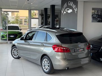 BMW 218 - 4