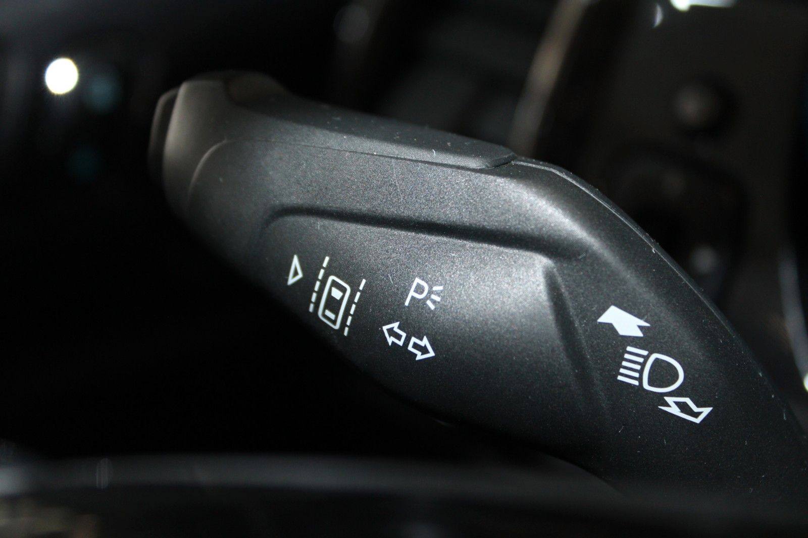 Fahrzeugabbildung Ford Ranger Wildtrak Aut. AHK LED CAM ACC STDHZ ParkA