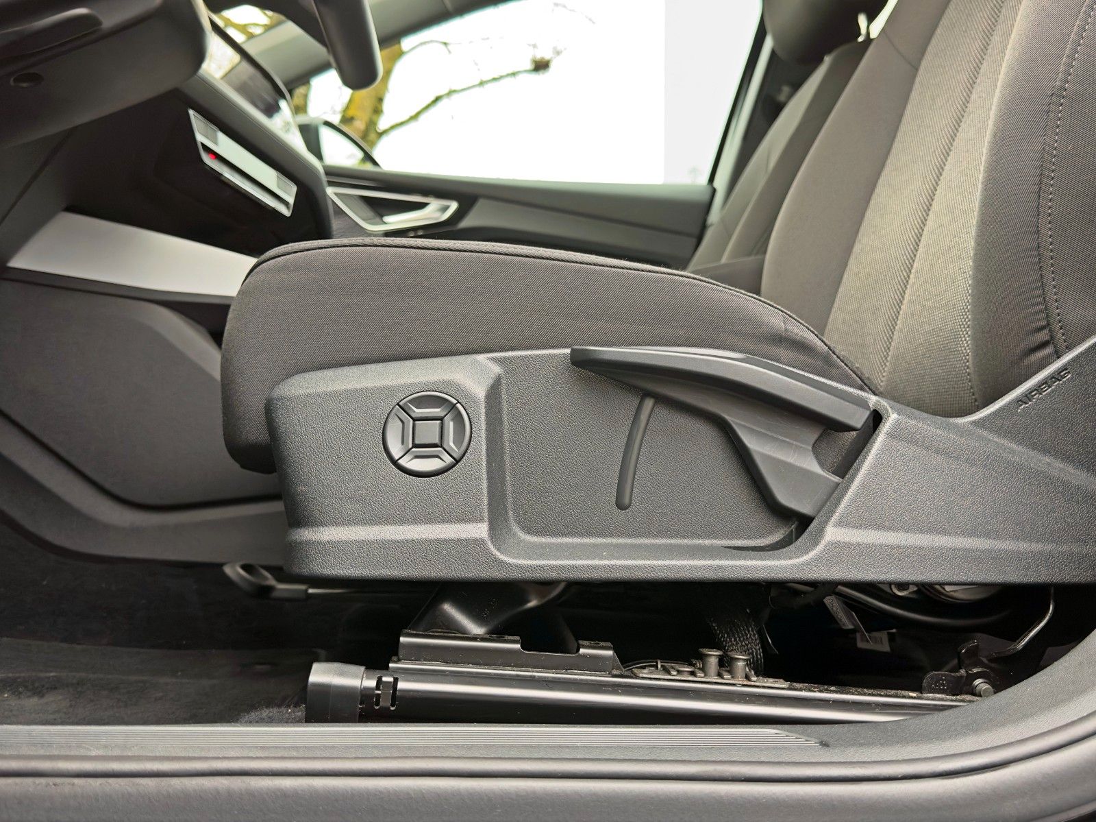 Audi Q4 e-tron - Bild 11